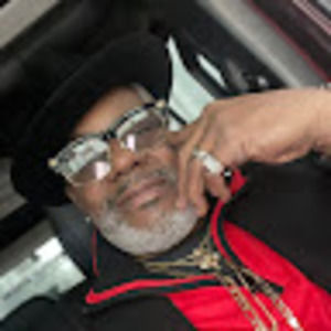 Meet your Posher, Derek